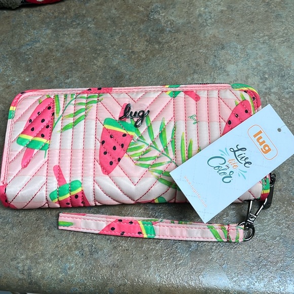 NWT Lug Straddle RFID Wallet Popsicle Pink - Picture 1 of 4